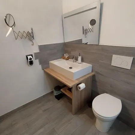 Il Ponticello 3*